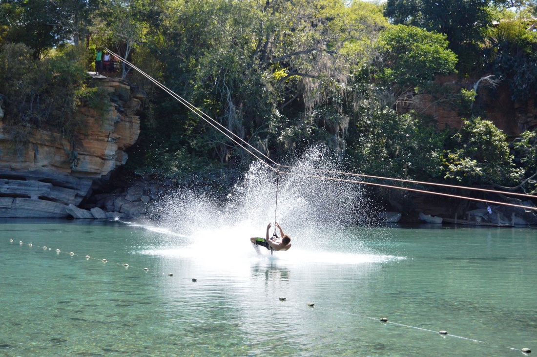 tirolesa fazenda pratinha